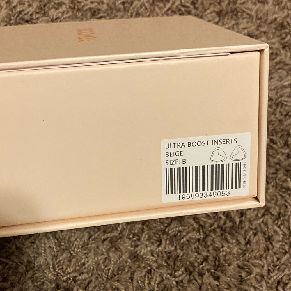 Ultra Boost Inserts Beige Bra